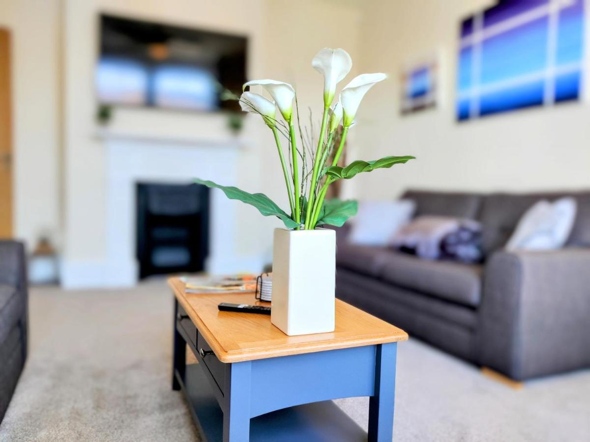 Escape To The Coast In A Luxurious Private Apartment Herne Bay Kültér fotó